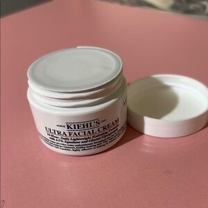 Kiehl’s Ultra Facial Cream w/ squalane NWOT sealed 0.95 oz